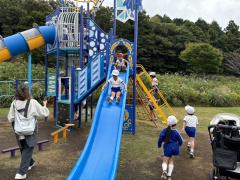 親水公園にリベンジで行ってきました！たくさん遊べてとっても楽しかったみたいです！！