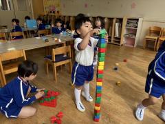 ブロック高く積み上げたよ🌟
