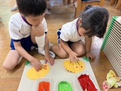 「年少さんの時にもやった〜」と楽しそうに行っていました♪