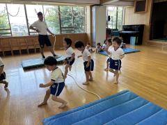 ラックがありました！！蛇さん！飛ぶのとっても上手です⭐️