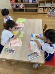 みんなとっても上手に塗ることができていました🫧