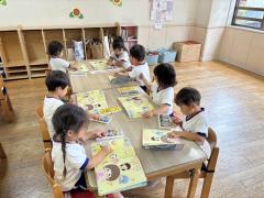 アイスクリームをクレヨンで描きました🖍️